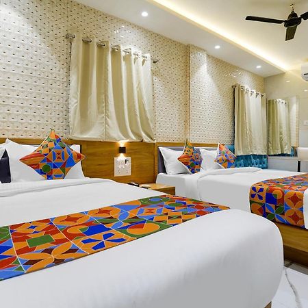 Fabhotel Rr Residency - Near Bkc Mumbai Exterior foto