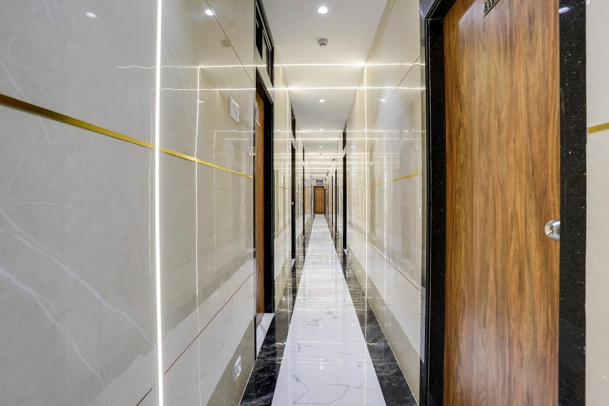 Fabhotel Rr Residency - Near Bkc Mumbai Exterior foto